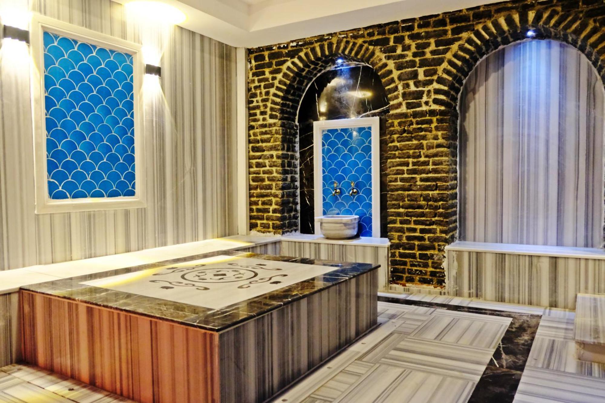 Club Aquarium Hotel & Spa Guvercinlik  Exterior photo
